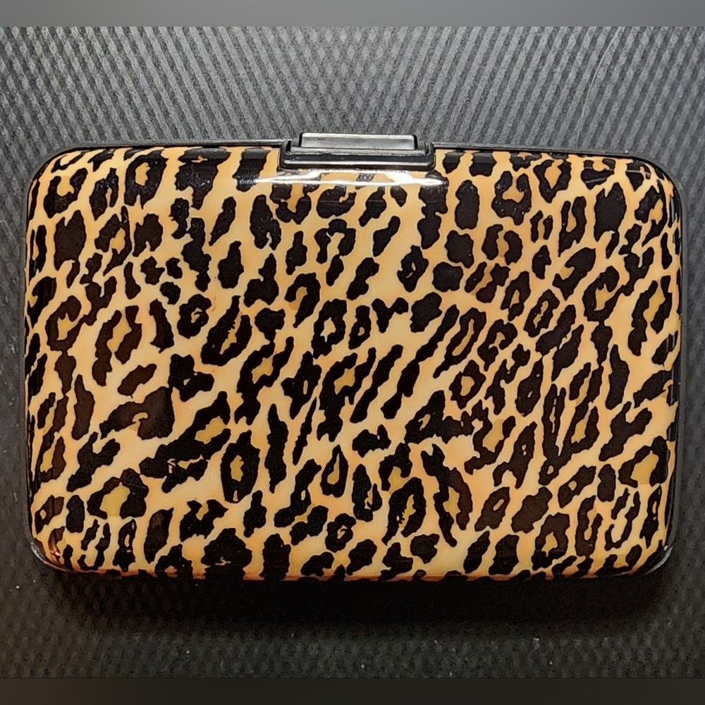 Leopard Print Credit Card Holder